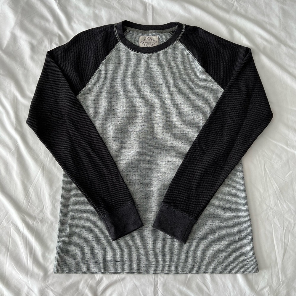 Men’s Heather Grey Crew Neck Long Sleeve